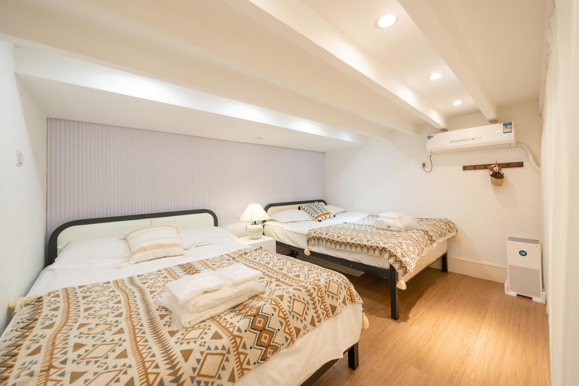 Shanghai Downtown Yi Du B&B - Near South Shaanxi Road Metro Station 600Meters Екстериор снимка